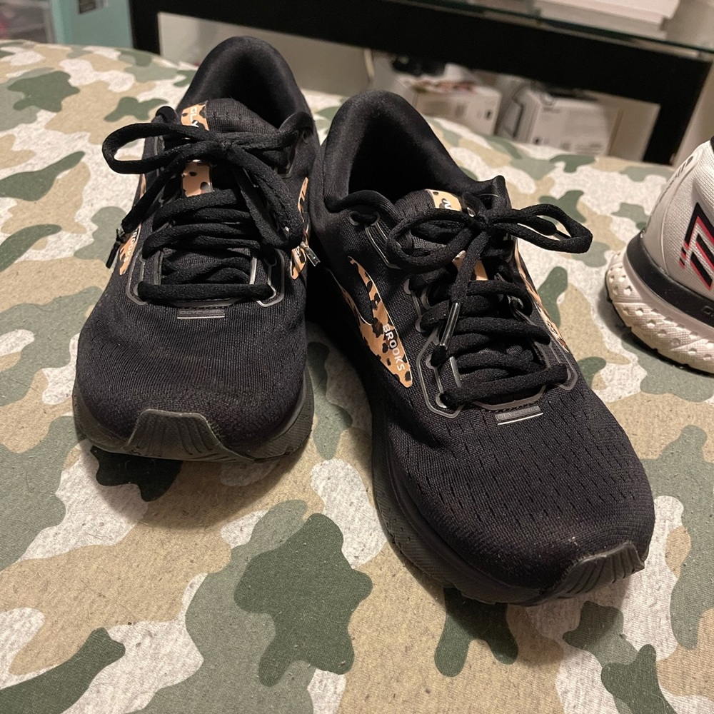 Brooks Women's Glycerin 18 Leopard Print